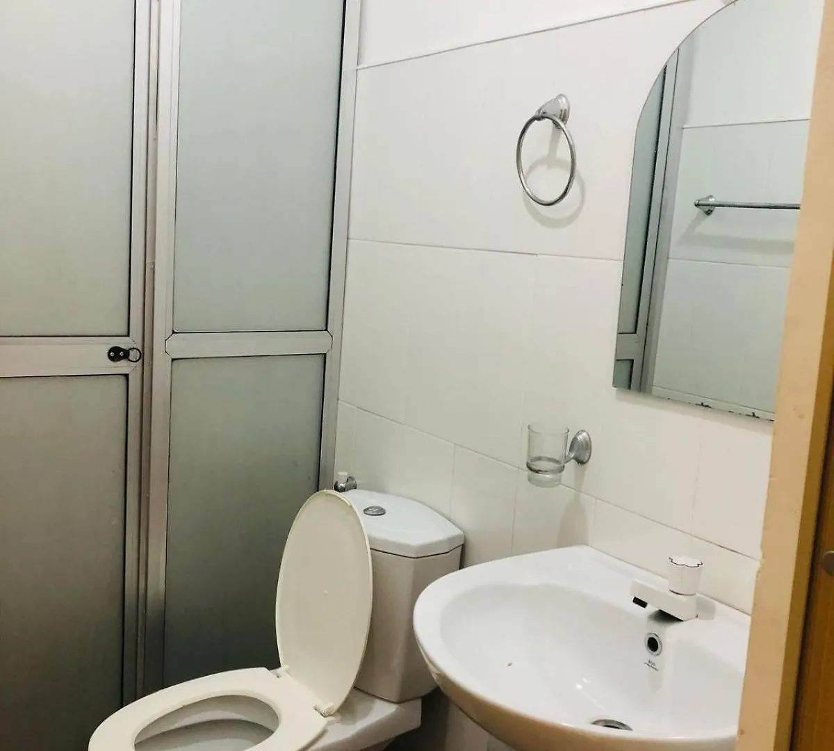 Gk Mount Villa קנדי