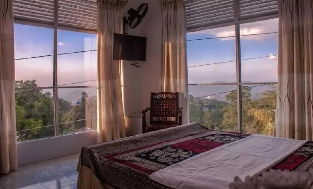 Gk Mount Villa קנדי